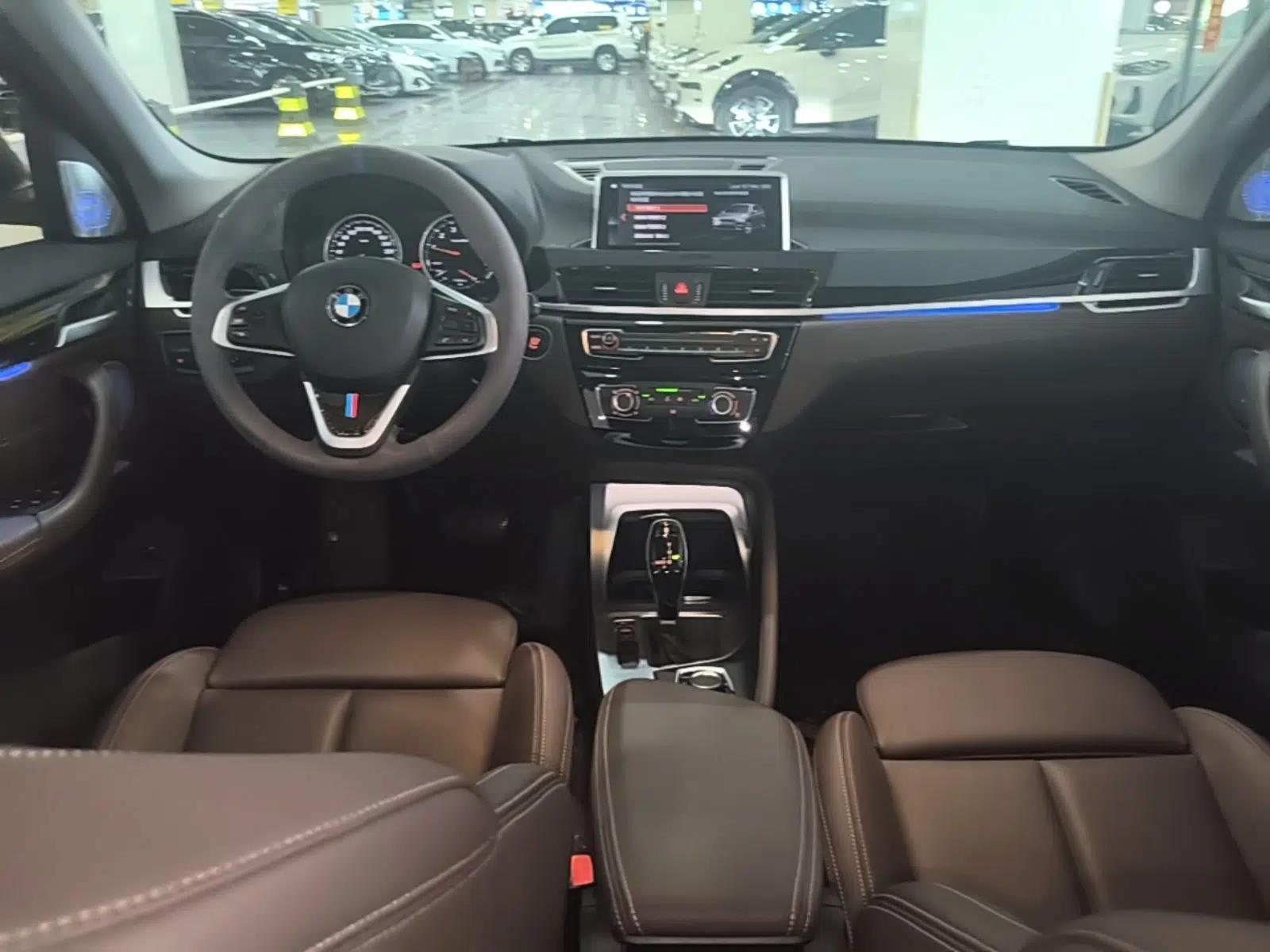 BMW X1 2020 sDrive20Li Fashion Model — миниатюра 17