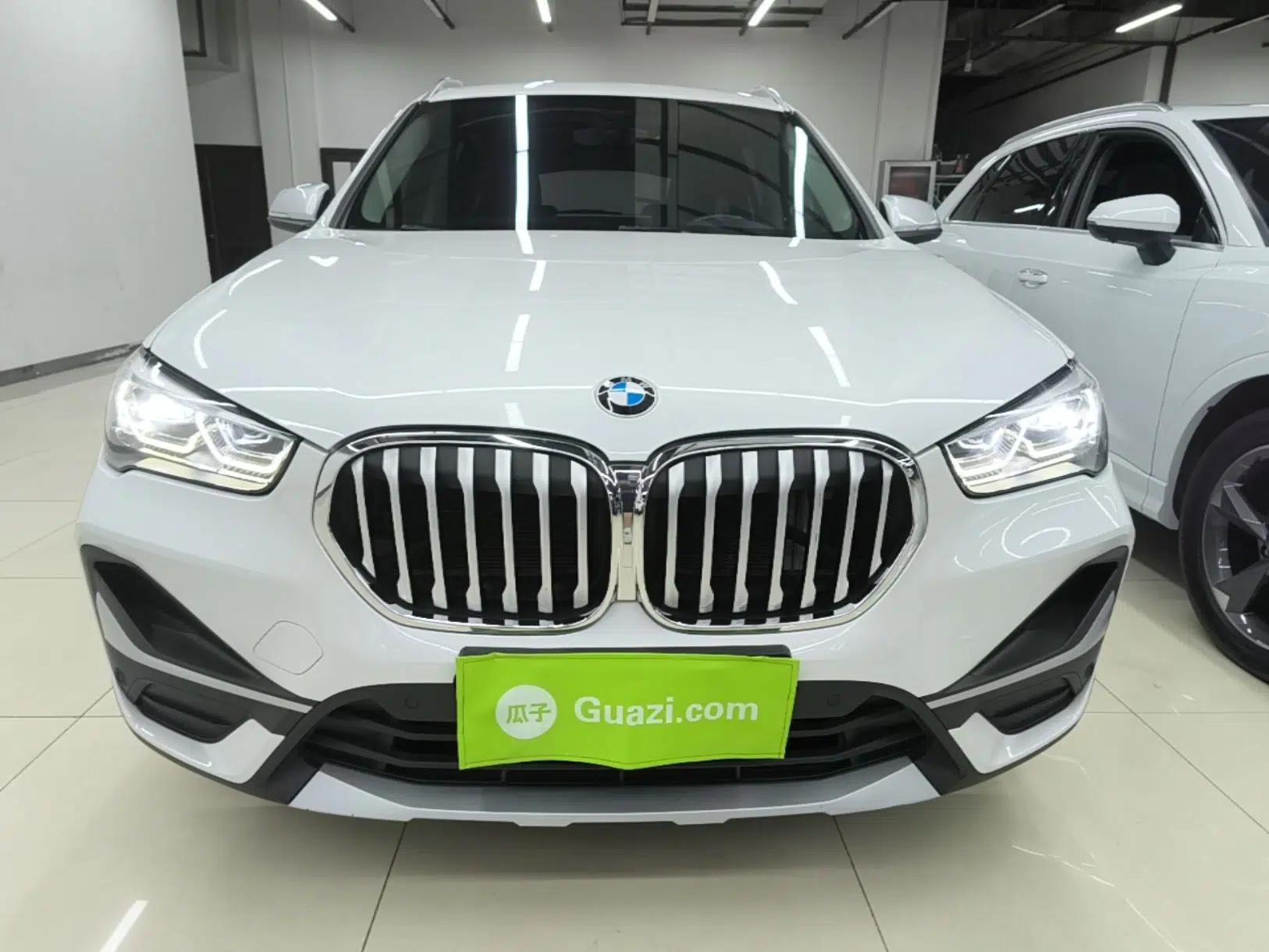 BMW X1 2021 sDrive20Li Premium Edition — миниатюра 2