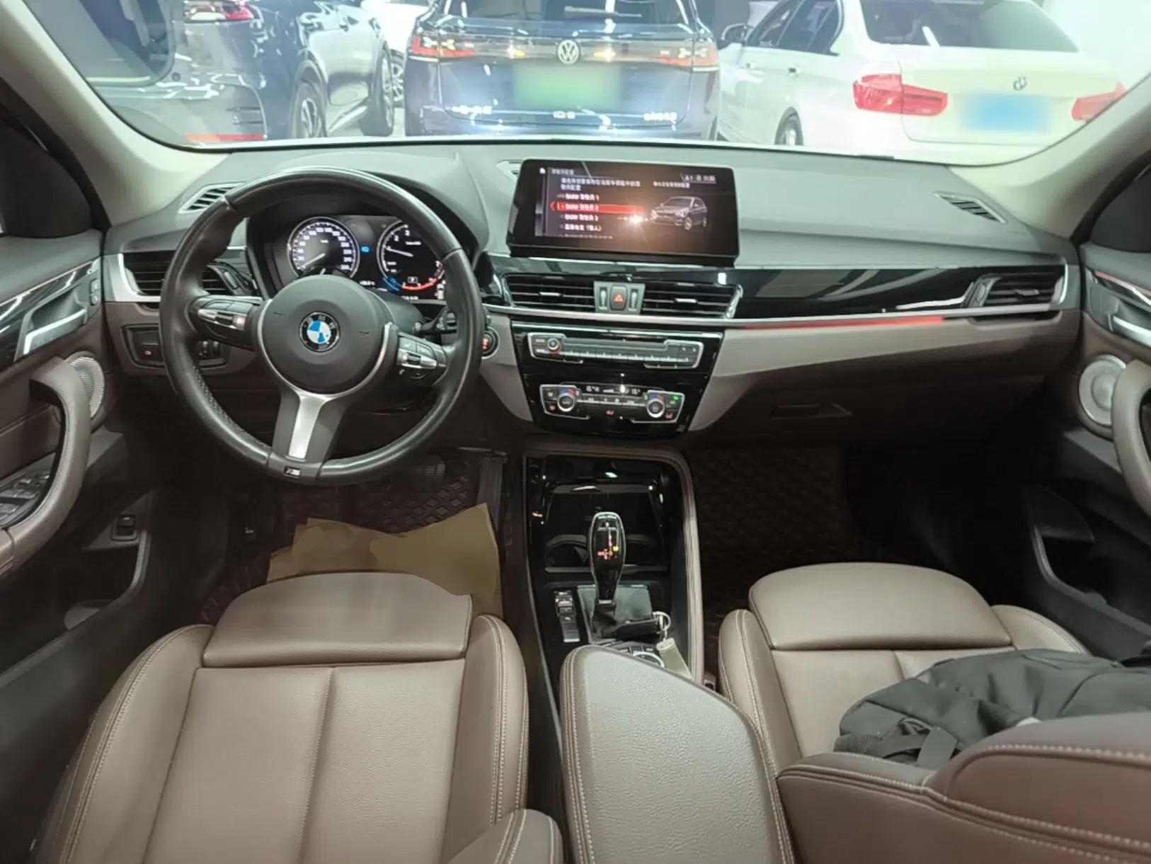 BMW X1 2021 sDrive20Li Premium Edition — миниатюра 12