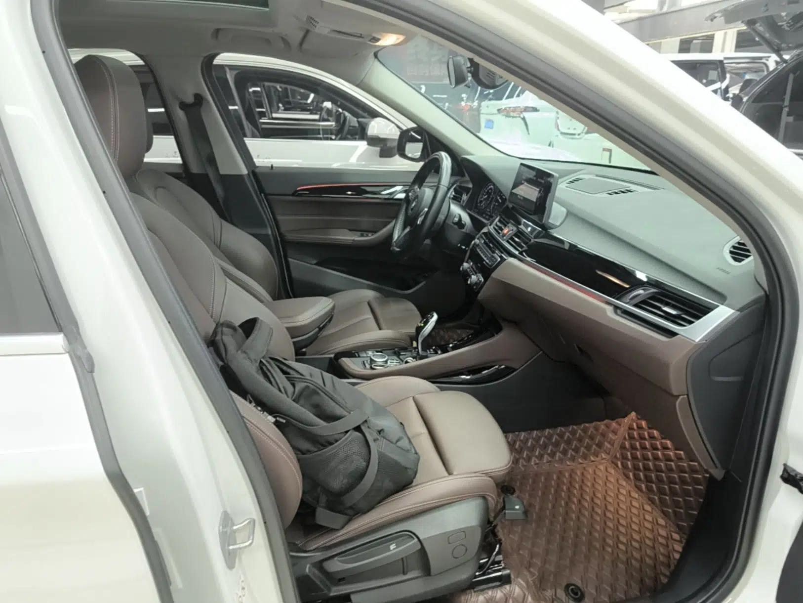BMW X1 2021 sDrive20Li Premium Edition — миниатюра 19