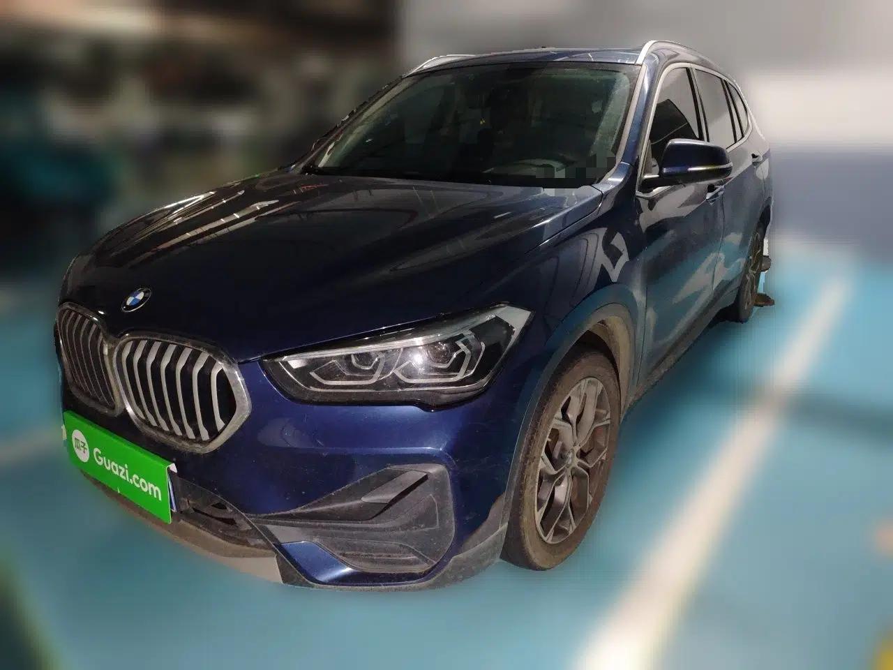 BMW X1 2021 sDrive25Li Leading Model — миниатюра 1