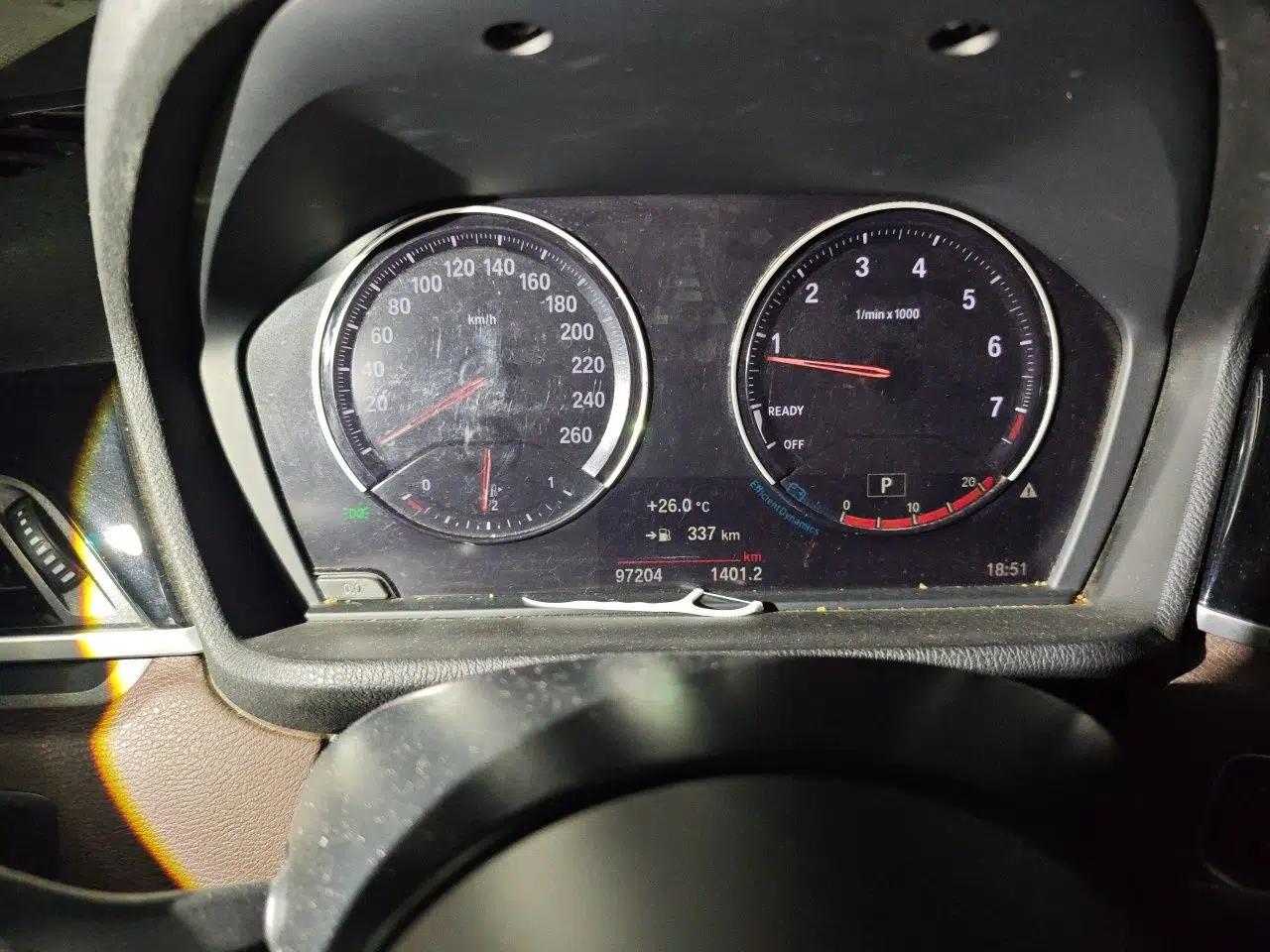 BMW X1 2021 sDrive25Li Leading Model — миниатюра 11