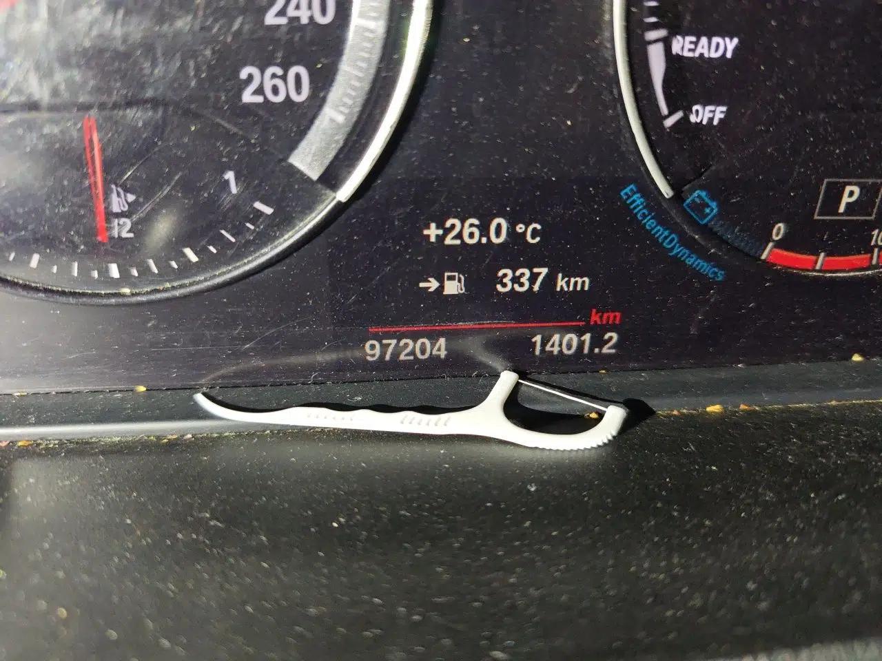 BMW X1 2021 sDrive25Li Leading Model — миниатюра 12