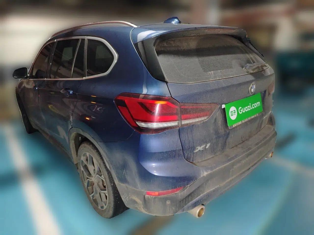 BMW X1 2021 sDrive25Li Leading Model — миниатюра 4