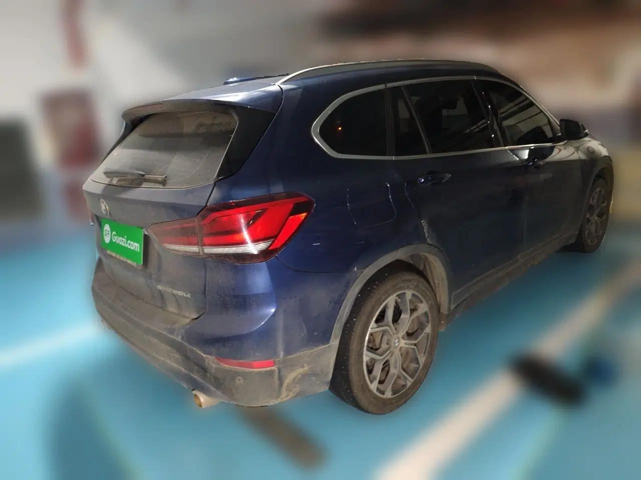 BMW X1 2021 sDrive25Li Leading Model — миниатюра 6