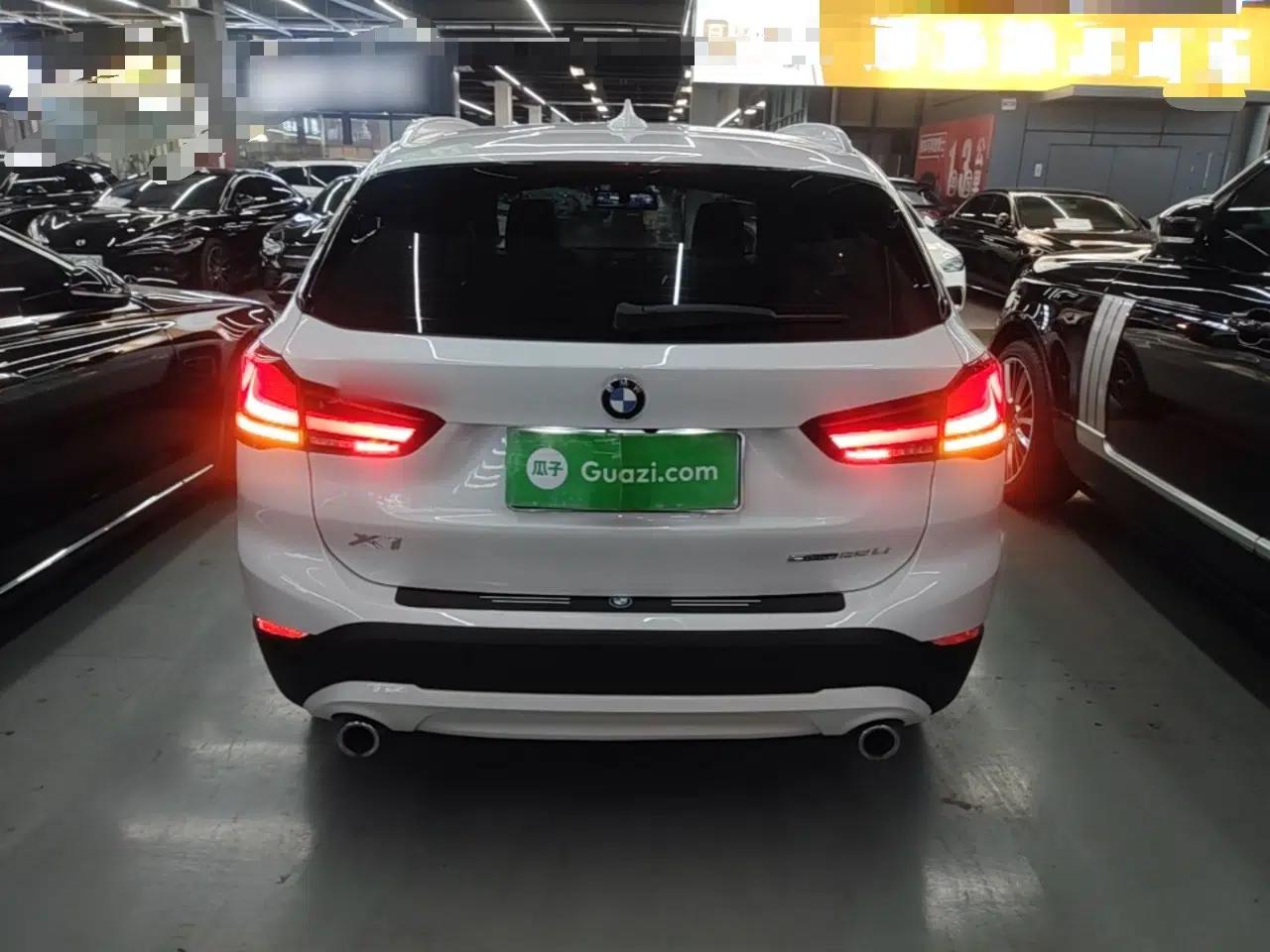 BMW X1 2021 Restyled sDrive25Li Leading Edition — миниатюра 5