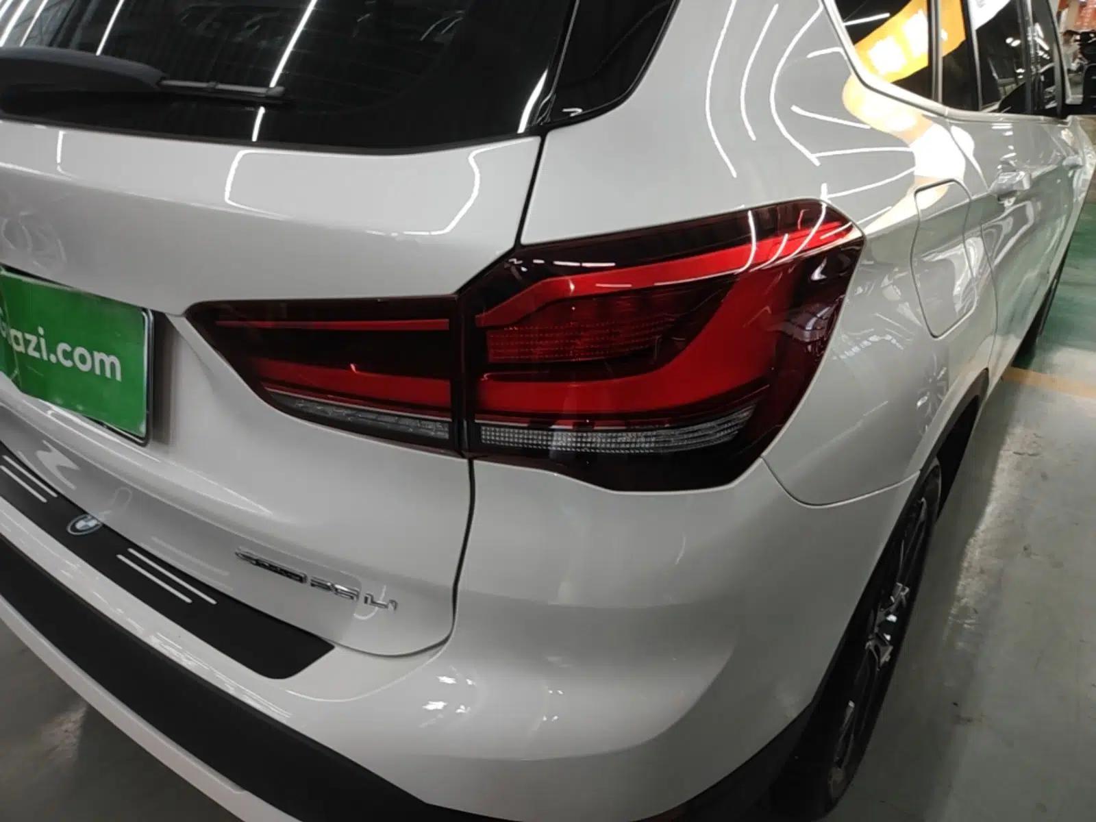 BMW X1 2021 Restyled sDrive25Li Leading Edition — миниатюра 9