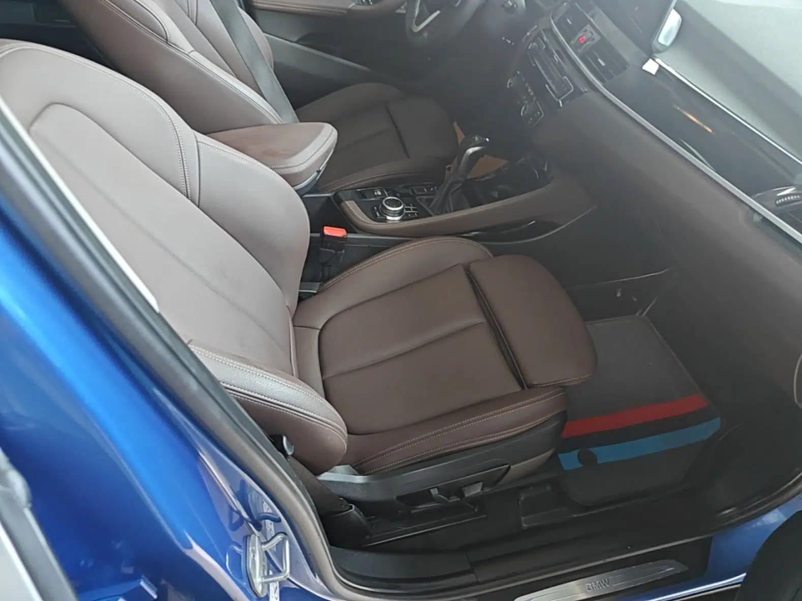 BMW X1 New Energy 2020 xDrive30Le Premium Edition — миниатюра 19