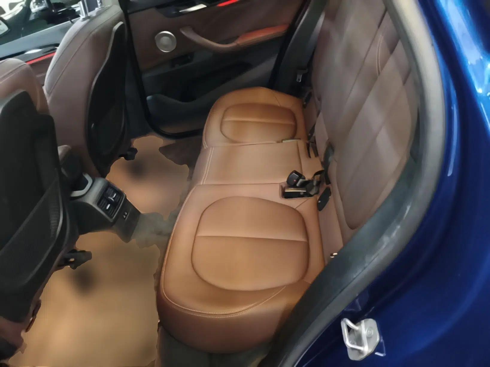 BMW X1 2022 sDrive25Li Leading Model — миниатюра 20