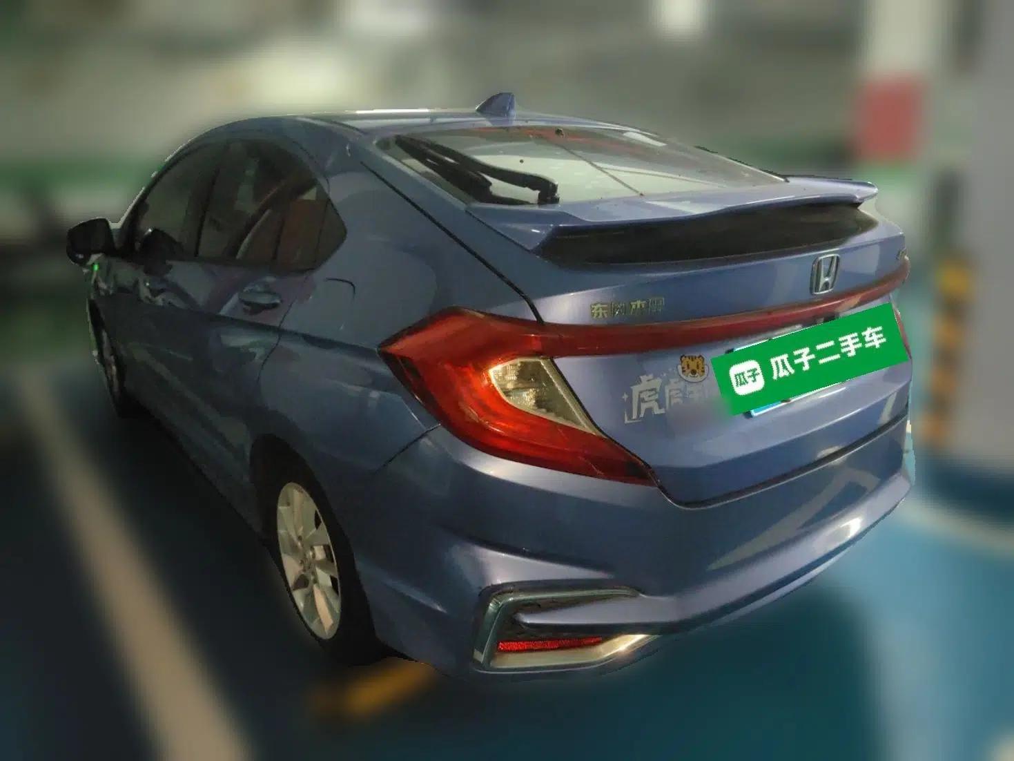 Honda Gienia 2017 1.5L CVT Classic Edition — миниатюра 4