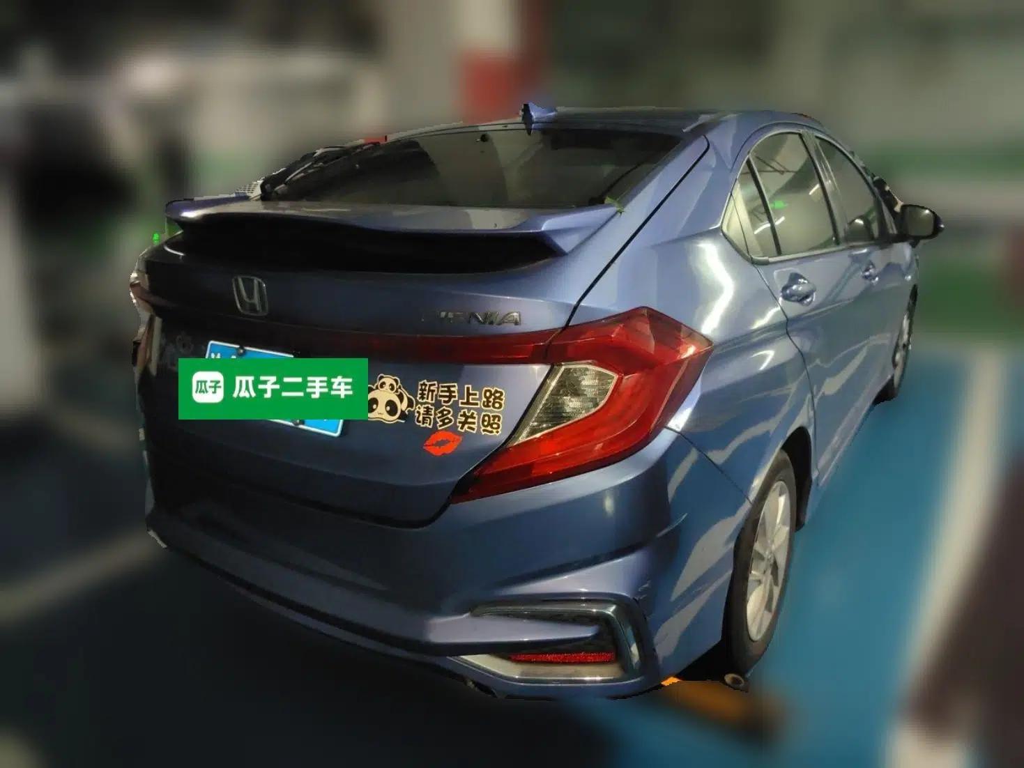 Honda Gienia 2017 1.5L CVT Classic Edition — миниатюра 6