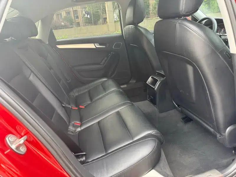 Audi A4L 2013 35 TFSI Automatic Standard Edition — миниатюра 20