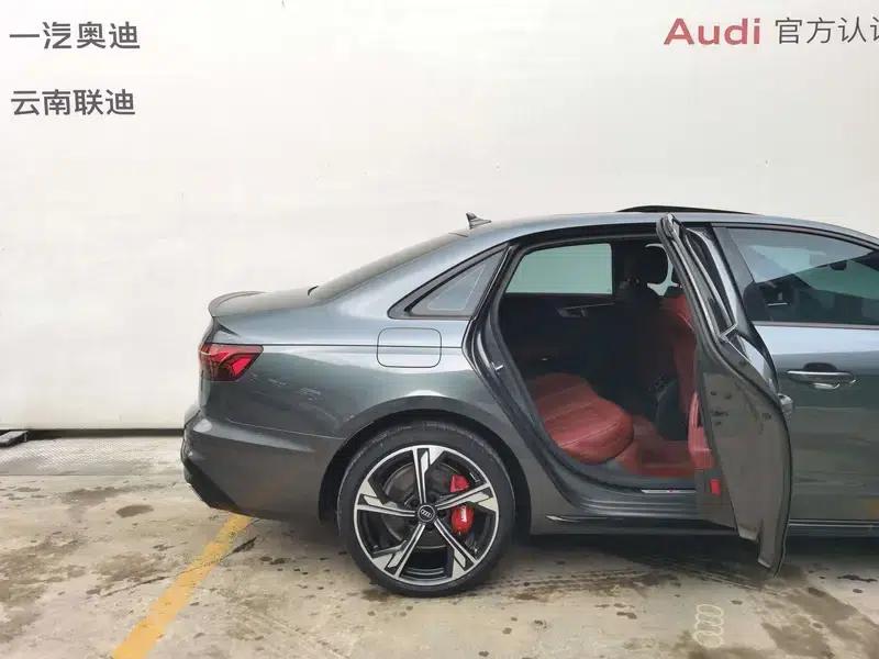 Audi A4L 2024 40 TFSI Luxury Dynamic Starry Night Edition — миниатюра 19