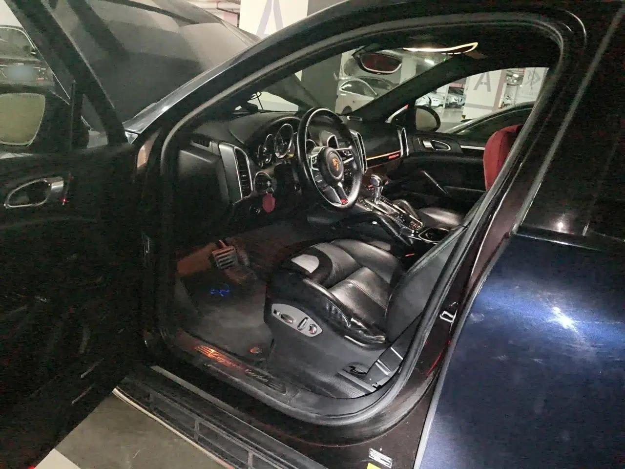 Porsche Cayenne 2011 3.6 gasoline automatic 5‑seat (parallel import) — миниатюра 16