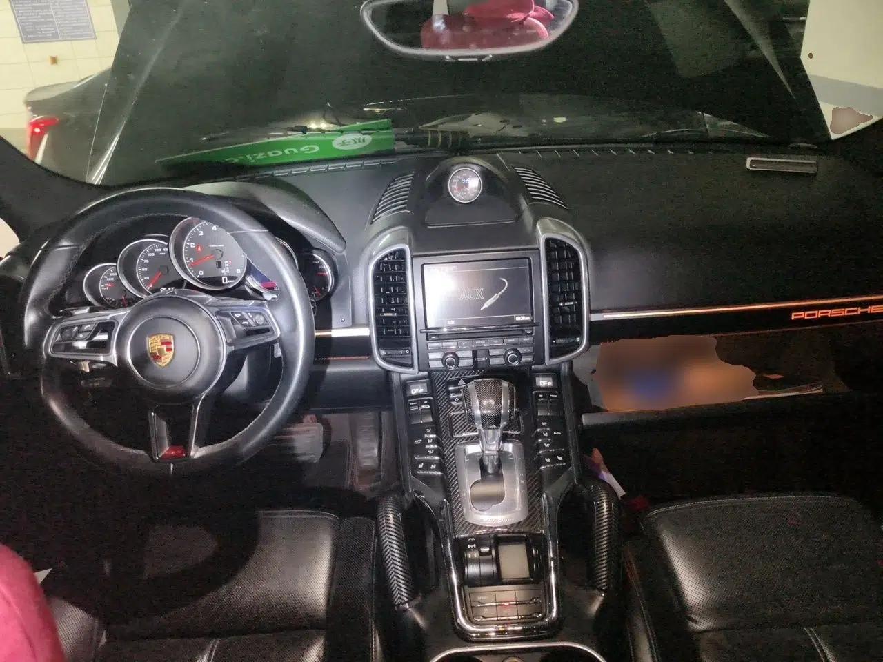 Porsche Cayenne 2011 3.6 gasoline automatic 5‑seat (parallel import) — миниатюра 9