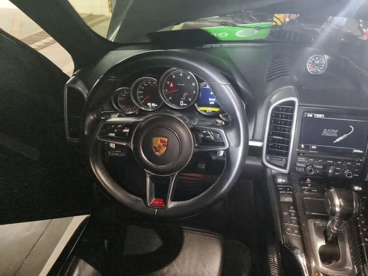 Porsche Cayenne 2011 3.6 gasoline automatic 5‑seat (parallel import) — миниатюра 10