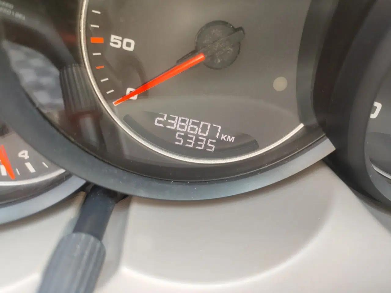 Porsche Cayenne 2011 Cayenne 3.0T — миниатюра 12