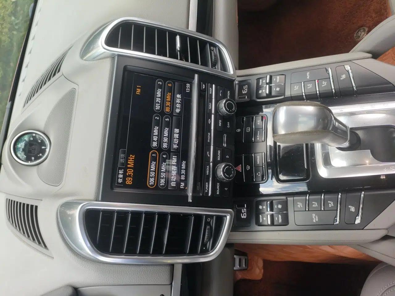 Porsche Cayenne 2011 Cayenne 3.0T — миниатюра 13