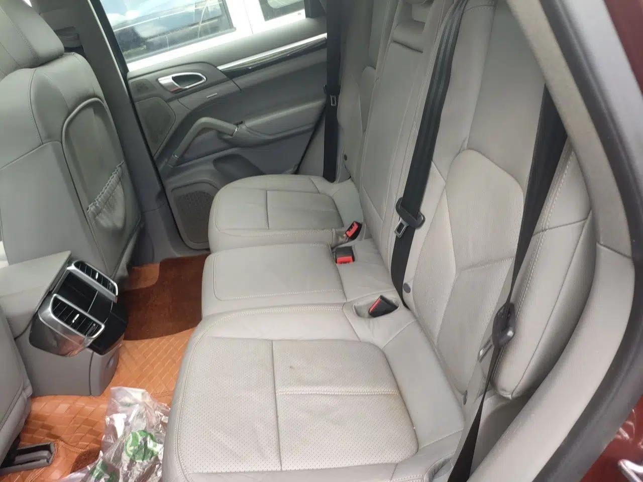 Porsche Cayenne 2011 Cayenne 3.0T — миниатюра 17