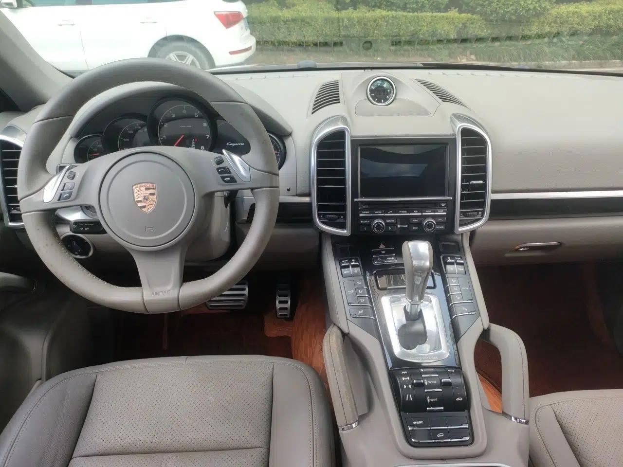 Porsche Cayenne 2011 Cayenne 3.0T — миниатюра 9