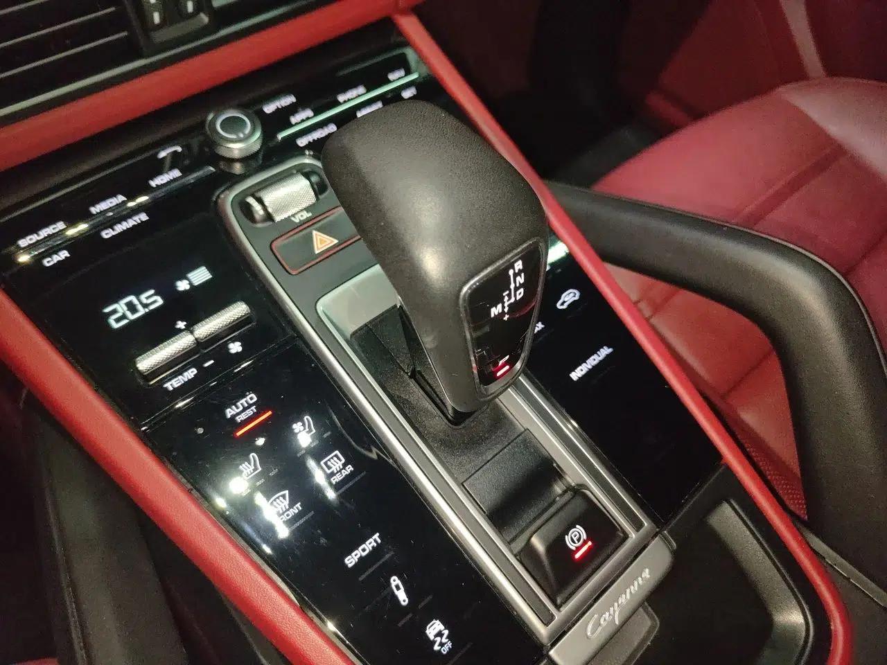 Porsche Cayenne 2022 Cayenne 3.0T Platinum Edition — миниатюра 14