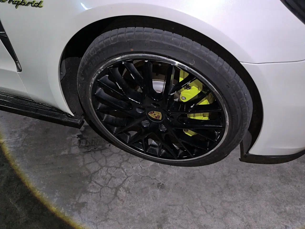 Porsche Panamera 2017 Panamera 4 E-Hybrid Executive Long Wheelbase 2.9T — миниатюра 8