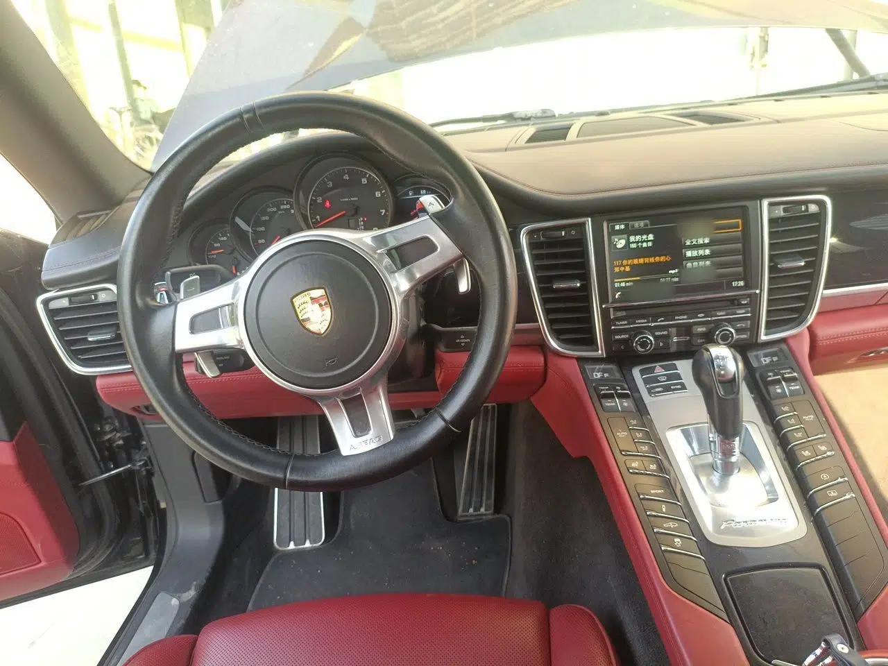 Porsche Panamera 2016 Panamera Edition 3.0T — миниатюра 10