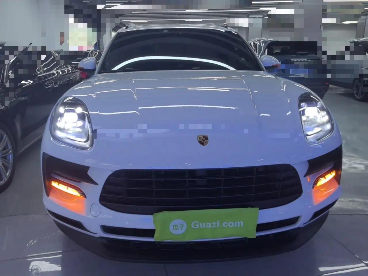 Porsche Macan 2018 Macan 2.0T — миниатюра 2