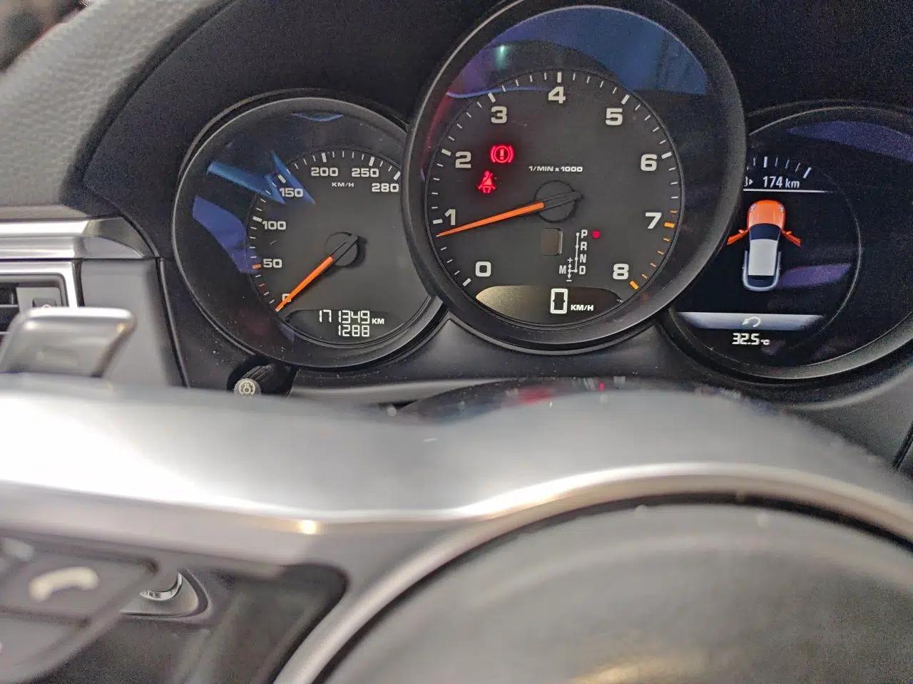 Porsche Macan 2014 Macan 2.0T — миниатюра 12
