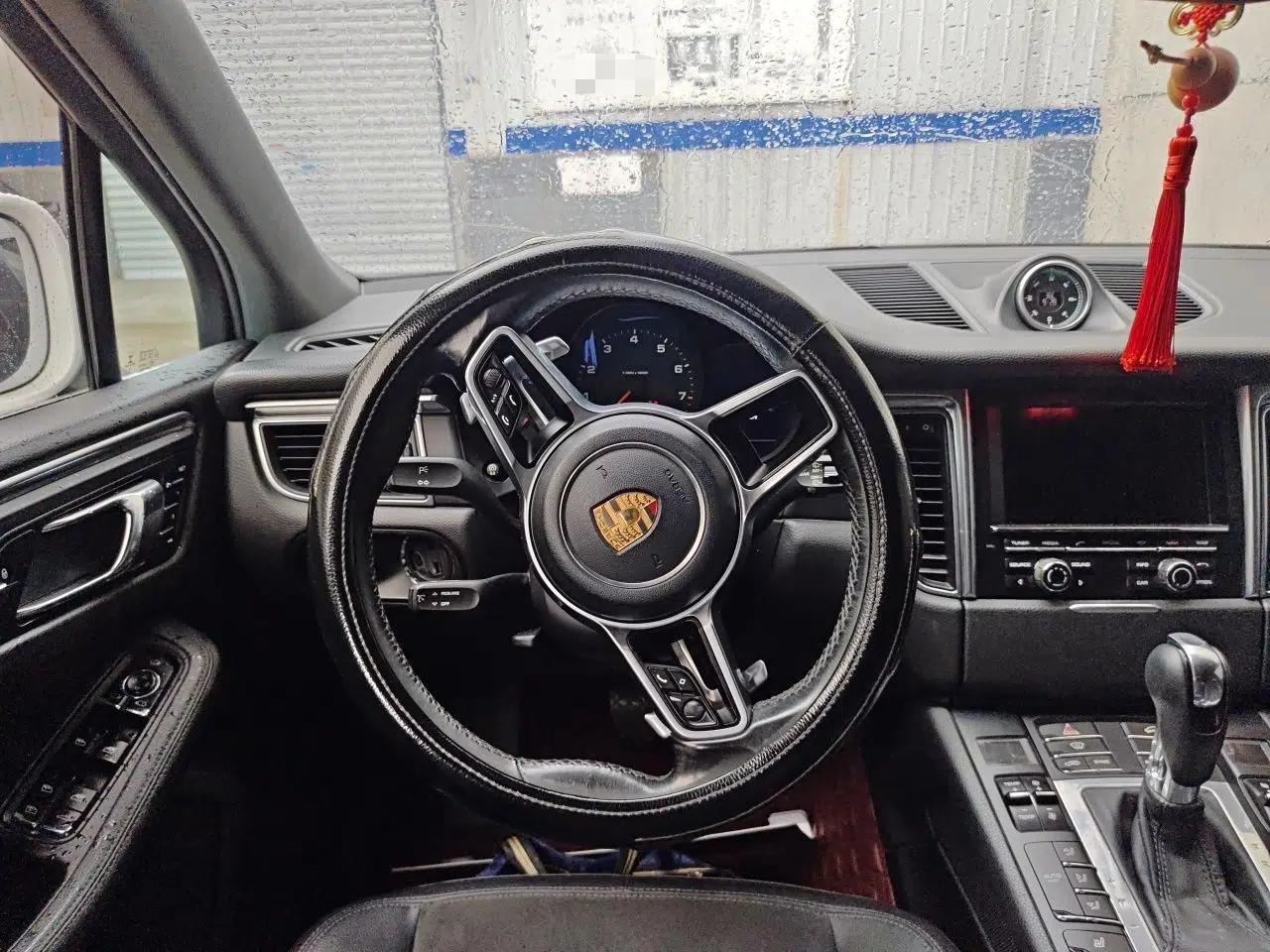Porsche Macan 2014 Macan 2.0T — миниатюра 10