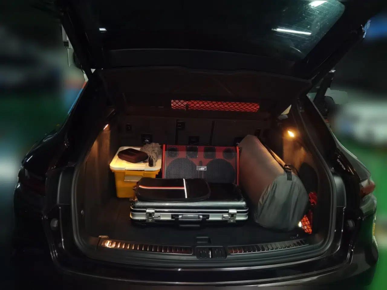 Porsche Macan 2018 Macan 2.0T — миниатюра 19