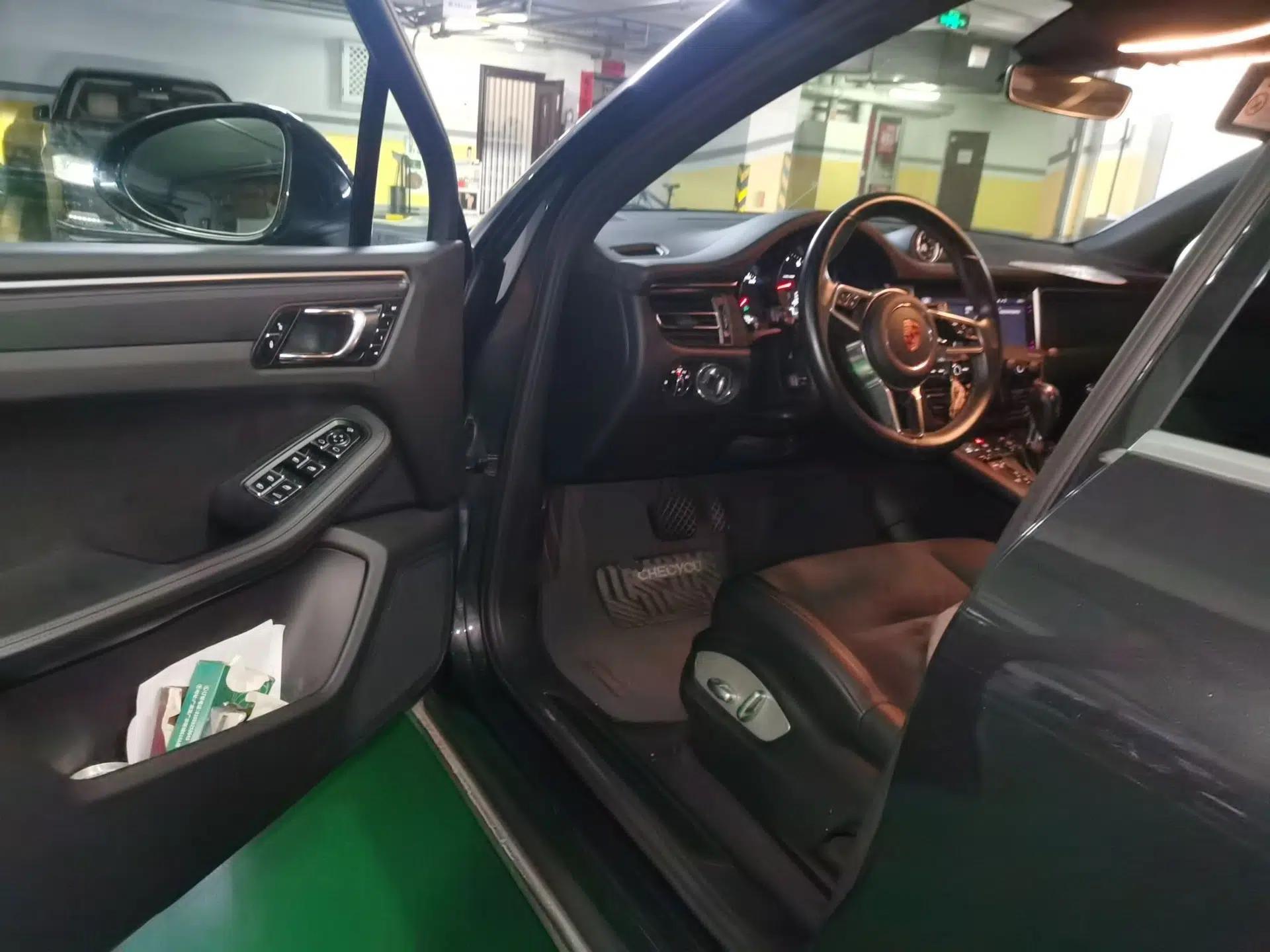 Porsche Macan 2018 Macan 2.0T — миниатюра 16