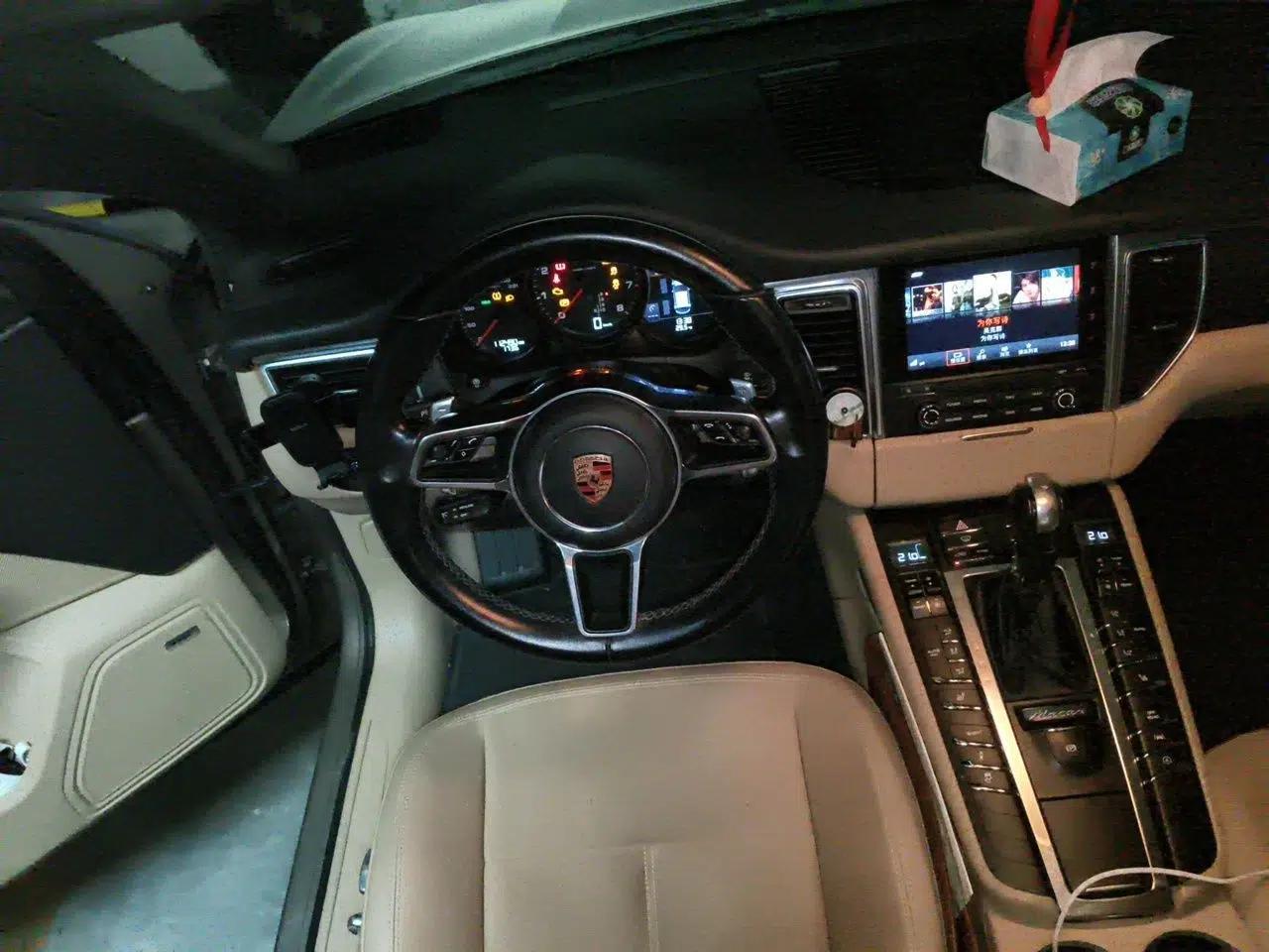Porsche Macan 2017 Macan 2.0T — миниатюра 10