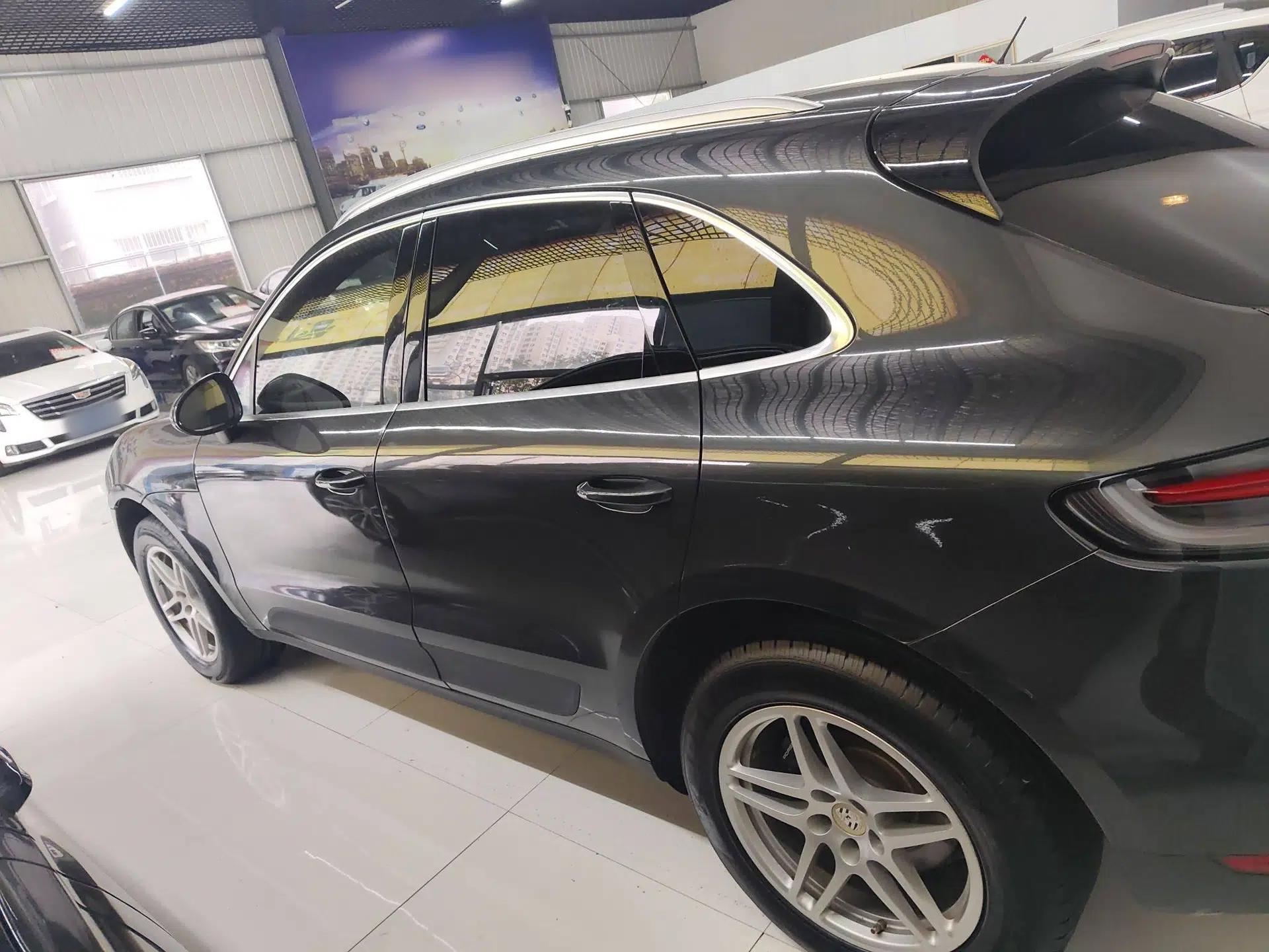 Porsche Macan 2021 Macan 2.0T — миниатюра 5