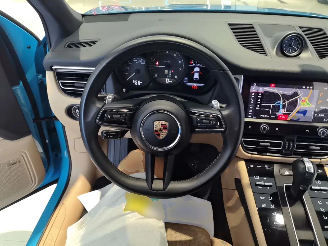 Porsche Macan 2022 Macan 2.0T — миниатюра 13
