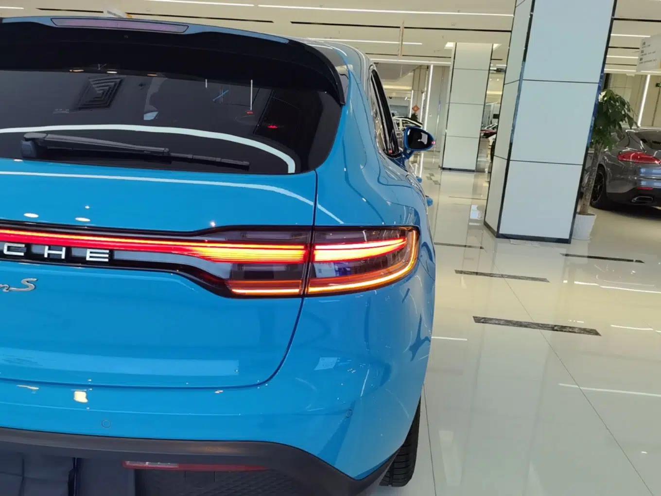 Porsche Macan 2022 Macan 2.0T — миниатюра 9