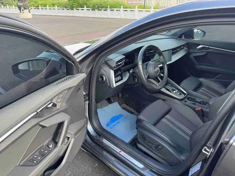 Audi A3 2022 Sportback 35 TFSI Fashion Sport — миниатюра 18