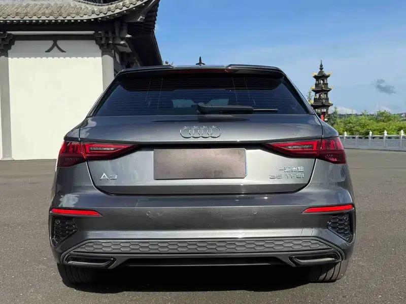 Audi A3 2022 Sportback 35 TFSI Fashion Sport — миниатюра 5
