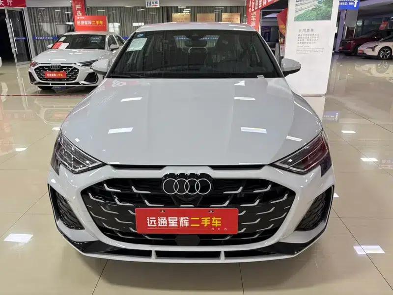 Audi A3 2026 Sportback 35 TFSI Flying Spur Enjoyment Edition — миниатюра 2