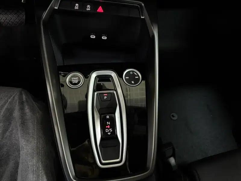 Audi A3 2026 Sportback 35 TFSI Flying Spur Enjoyment Edition — миниатюра 19