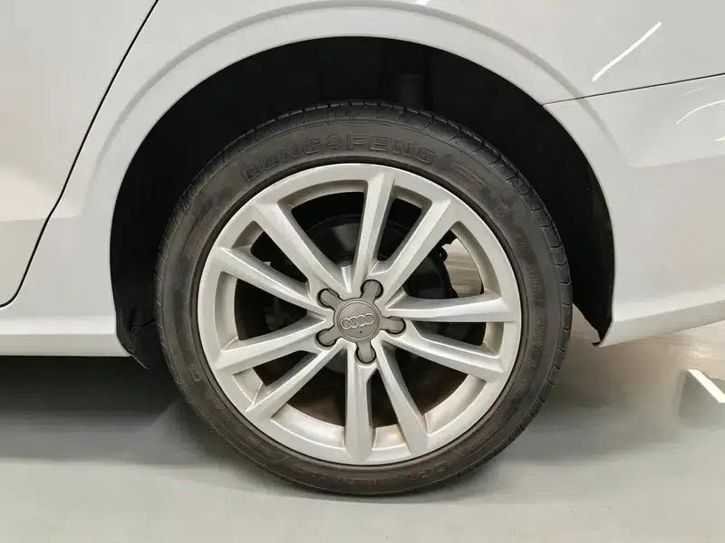 Audi A3 2014 Limousine 35 TFSI Automatic Comfort — миниатюра 9