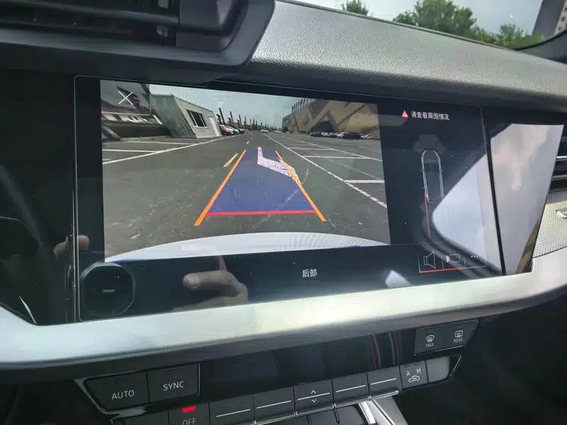 Audi A3 2023 Facelift Sportback 35 TFSI Fashion Sporty Model — миниатюра 14