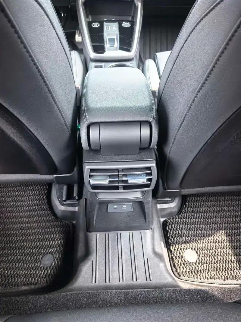 Audi A3 2023 Facelift Sportback 35 TFSI Fashion Sporty Model — миниатюра 17