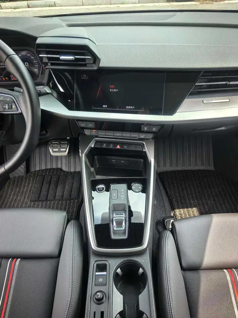 Audi A3 2023 Facelift Sportback 35 TFSI Fashion Sporty Model — миниатюра 20