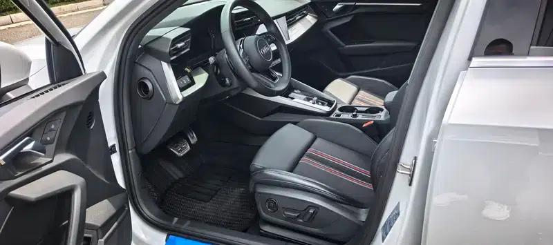 Audi A3 2023 Facelift Sportback 35 TFSI Fashion Sporty Model — миниатюра 23