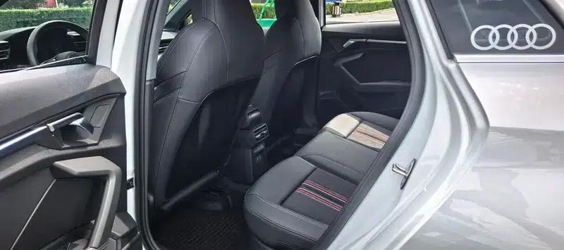 Audi A3 2023 Facelift Sportback 35 TFSI Fashion Sporty Model — миниатюра 28