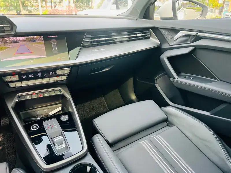 Audi A3 2024 Sportback 35 TFSI Fashion Sport — миниатюра 11