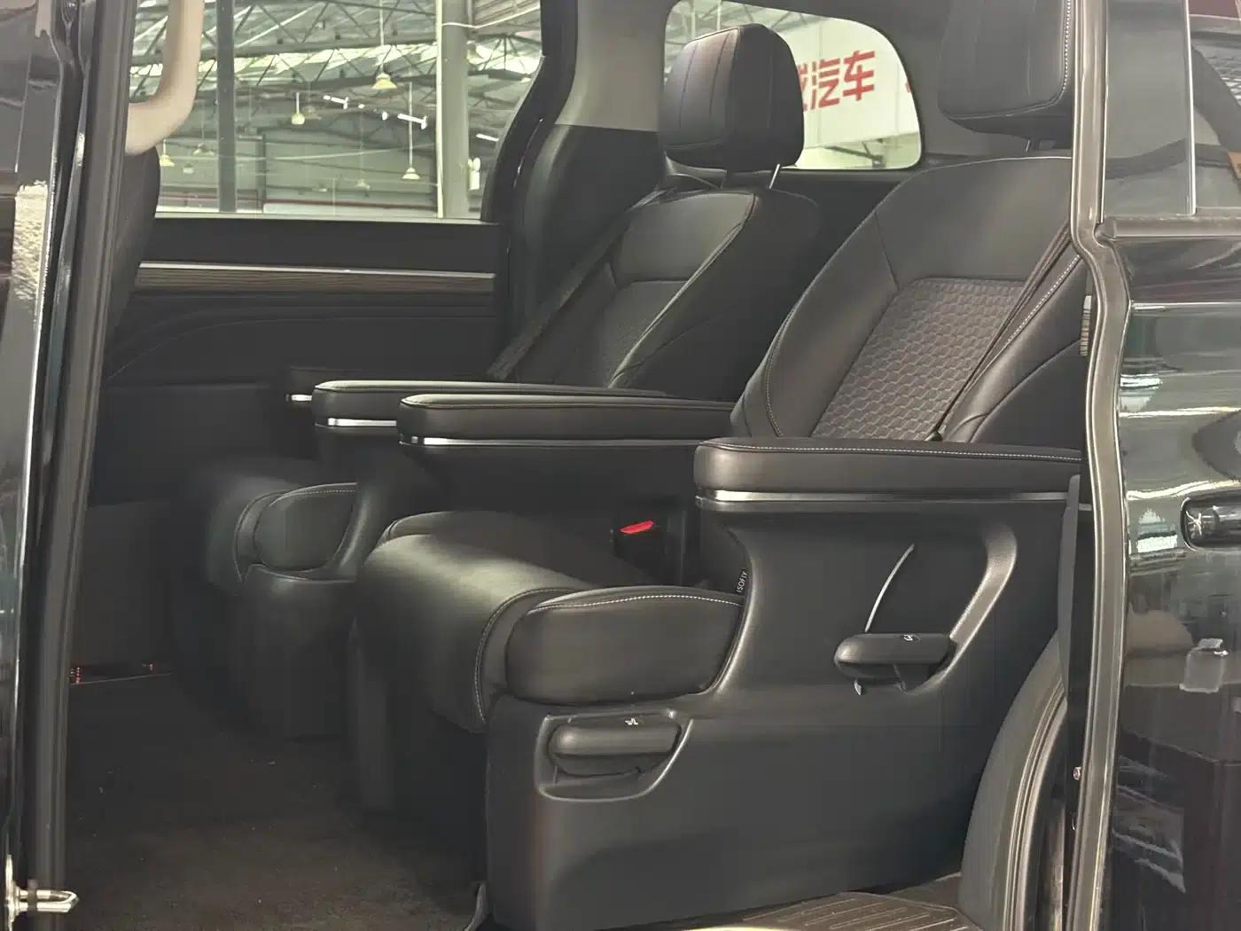 Trumpchi M8 2024 Leading Series 390T Luxury Edition — миниатюра 12