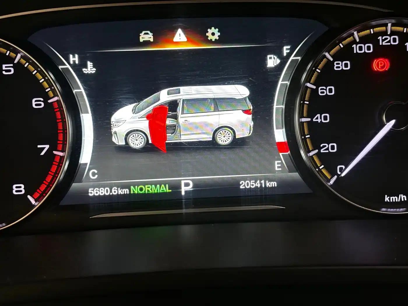 Trumpchi M8 2024 Leading Series 390T Luxury Edition — миниатюра 18