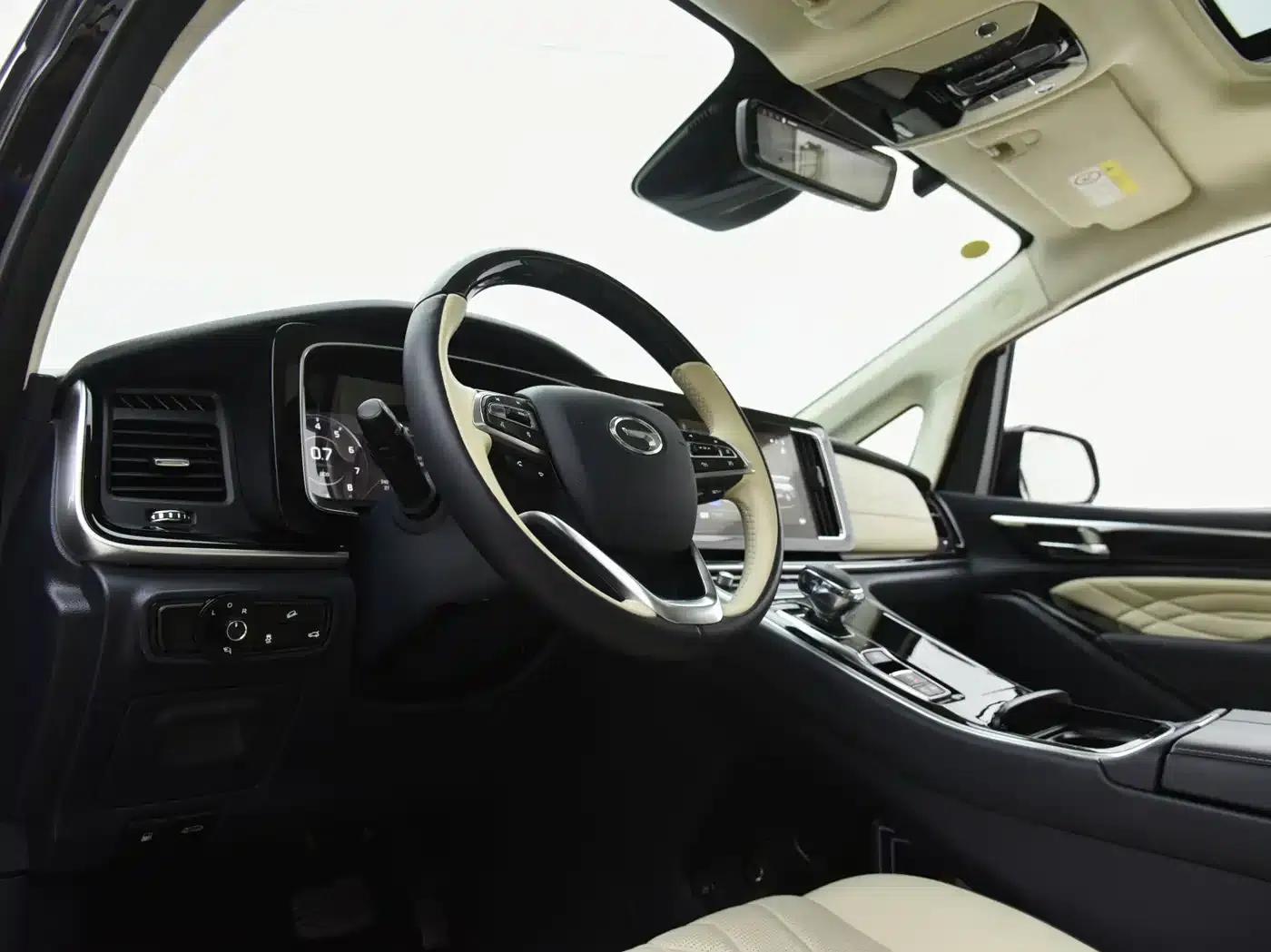 Trumpchi M8 2021 Master Series 390T Four-Seat Royal Edition — миниатюра 5